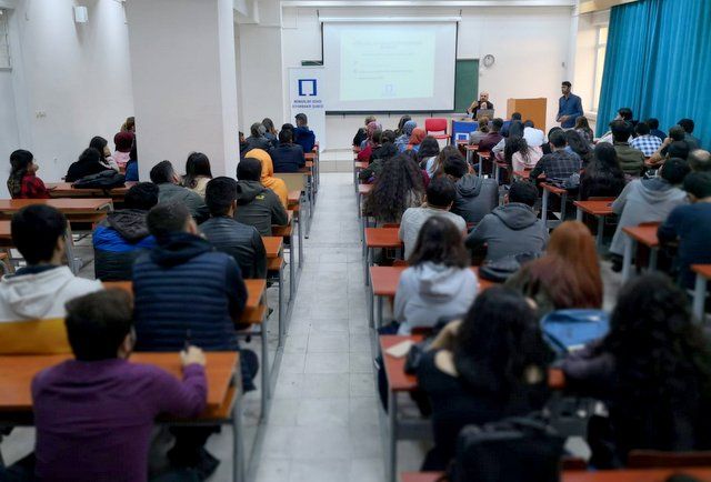 Mimarlık Öğrencileriyle Tanışma Toplantısı